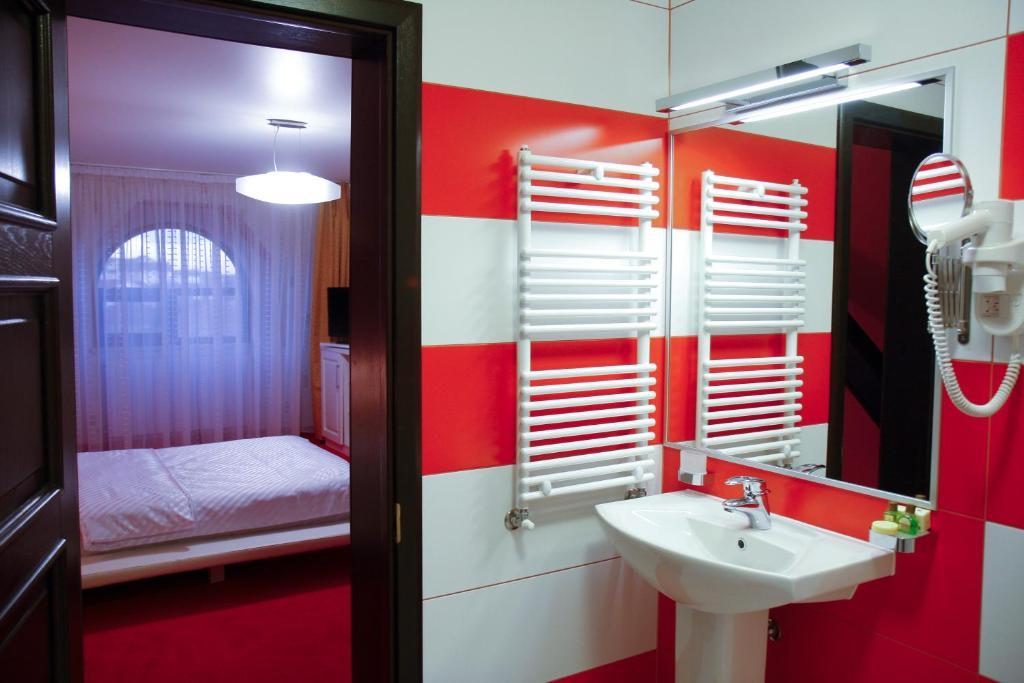 Hotel Anna Junior Târgu Jiu Zimmer foto